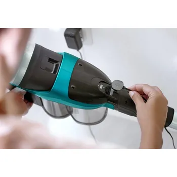 nabíjení vysavače Philips SpeedPro Max Aqua FC6904/01