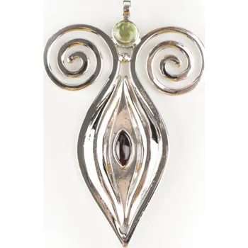 Souprava šperků Energie Matky Bohyně přívěsek s peridotem - Stříbro ryzost Ag 925 (Energie Matky Bohyně přívěsek s peridotem - Stříbro Ag 925)