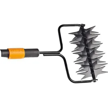 Vertikutacni Hrabe Fiskars
