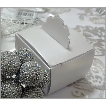 Dárková krabička Dárková krabička 35 x 58 x 41 mm - bílá perleť