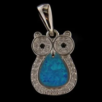 Přívěsek Stříbrný přívěsek s kamenem