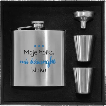 Placatka Placatka v krabičce Moje holka má úžasnýho kluka