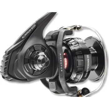 Rybářský naviják Daiwa BG Magsealed 8000
