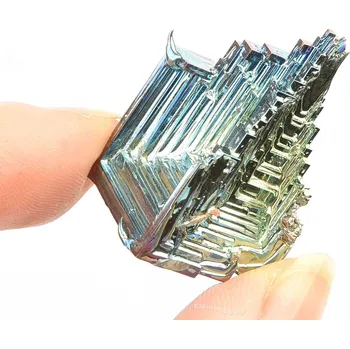 Přírodní kámen Krystal bismutu 17,8g