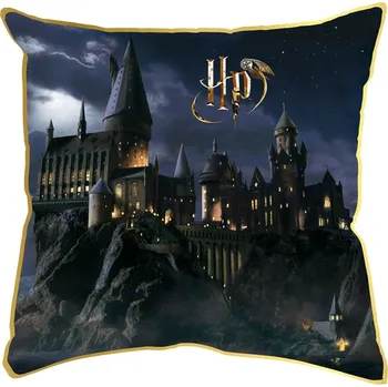 Dekorativní polštářek United Labels Harry Potter Pillow Hogwarts 30 x 30 cm