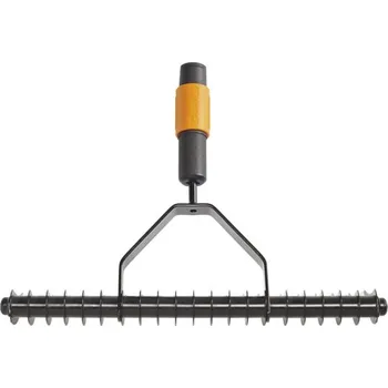Vertikutacni Hrabe Fiskars