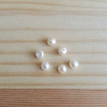 Dětské navlékací korálky Perla sladkovodní bílá přírodní 4 - 4,5mm polovrtaná 1kus PP 073-1