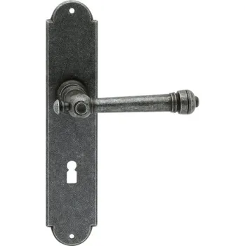 Dveřní kování Kovaná klika MANHEIM Cobra