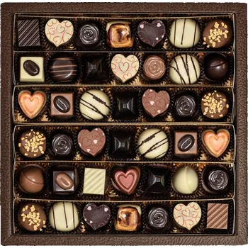 Čokoláda JANEK Krabička s pralinkami a lanýži 42 ks