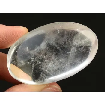 Přírodní kámen Hladký křišťál z Madagaskaru (45g)