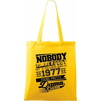Nákupní taška Nobody is perfect - 1977 - Taška bavlněná - 42 x 38 cm ( Žlutá )