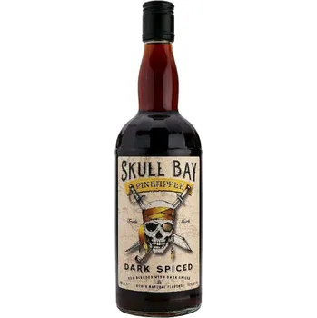 Likér Skull Bay Dark Spiced Pineapple 0,7 l 37,5 %