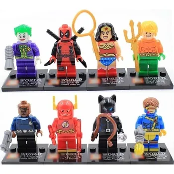 Figurka Figurky DC Comics & Marvel 8 ks