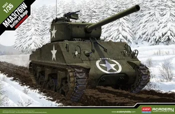 Plastikový model Academy M4A3 (76)W Battle of Bulge 1:35