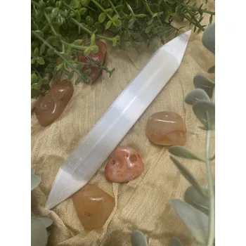 Masáž Masážní tyčka selenit se dvěma špicemi