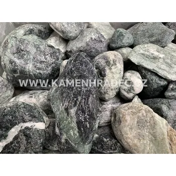 Zahradní dekorace KHK zelené oblázky 7 - 15 mm 25 kg (pytel)
