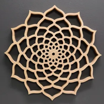 AMADEA Dřevěná mandala na zavěšení, masivní dřevo, průměr 50 cm