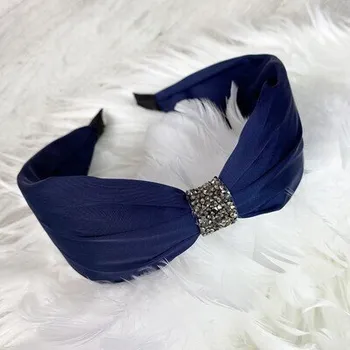 Ozdoba do vlasů Čelenka tmavě modrá saténová (SP107)