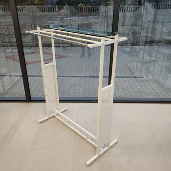 Figurína Stojan E1 bílý