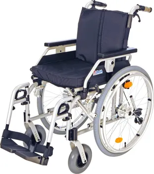 Invalidní vozík DMA Praha 318-23