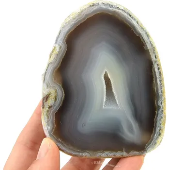 Přírodní kámen Geoda achátu s dutinou 348g