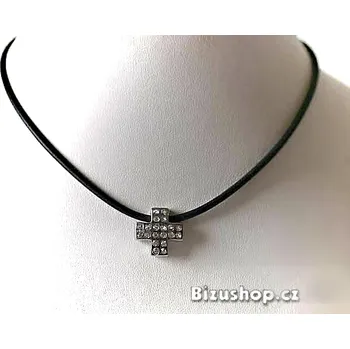 Náhrdelník Černá pryž , přívěsek kříž stříbrný , skleněné kameny