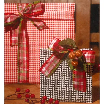 Dárková taška P.N.P. PLAST Dárkový sáček Pied de poule 16 x 25 cm ,balení 100 ks 301276