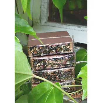 Mýdlo Esme Cosmetics - 100 % Přírodní bylinné mýdlo s ibiškem