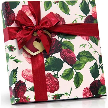 Bonboniéra Selllot, s.r.o., K Hájům 34, 155 00 Praha 5 - Vyrobeno v Belgii Výběr belgických pralinek v květovaném obalu s červenou mašlí a srdíčkem 200 g