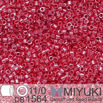 Korálek Korálky Miyuki Delica 11/0. Barva Opaque Cadillac Red Luster DB1564. Balení 5g.