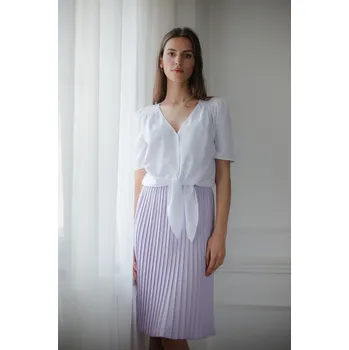 Krátká jednoduchá halenka s výstřihem do V L081 Barva: Bílá, Velikost: XL