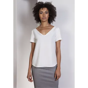 Halenka s výstřihem do V BLU141 ecru Barva: Bílá, Velikost: L