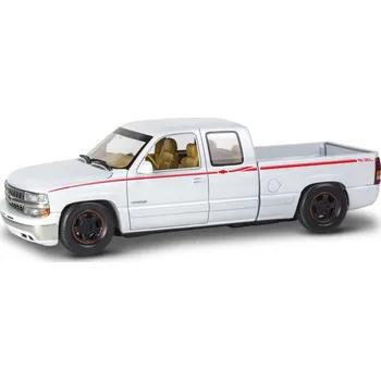 Plastikový model Revell Plastikový model auta 1999 Chevy Silverado Custom Pickup