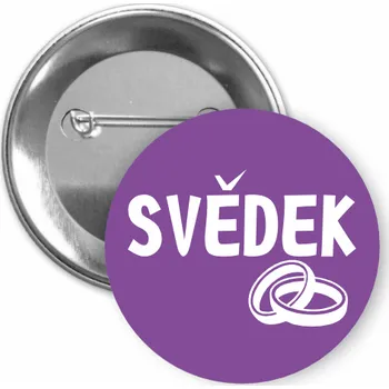ON-DESIGN Placka s motivem Svědek Barva: fialová, Barva potisku: bílá, Typ buttonu: špendlík