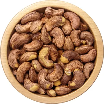 Diana Company Kešu pražené solené ve slupce 5kg