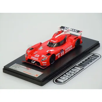 autíčko Nissan GT-R LM Nismo No.23 2015 Sebring Test (sběratelský model, určeno pouze k vystavení)