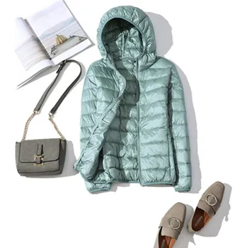 Dámská casual bunda Dámská jarní/podzimní prošívaná bunda s kapucí plněná kachním peřím Barva: nebesky modrá, Velikost: 4XL