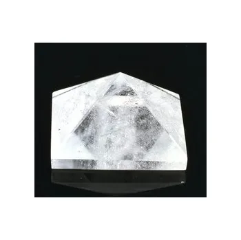 pyramida z křišťálu