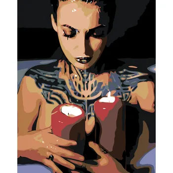 ZUTY Malování podle čísel - ŽENA S TETOVÁNÍM A SVÍČKAMI Rozměr: 40x50 cm, Rámování: vypnuté plátno na rám