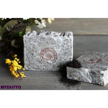 Mýdlo Lázeňské rašelinové mýdlo s rozmarýnem 100 g (mýdlo s rašelinou zmírňuje projevy podráždění a je vhodné pro náročnou pleť, mýdlo je vyrobené v rodinné mydlárně Mydlitto ® pro krásnou a zdravou pokožku.)