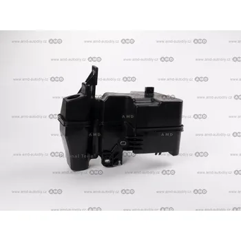 Motorek stěrače a odstřikovače Nádoba ostřikovače skla - 7E0955453D