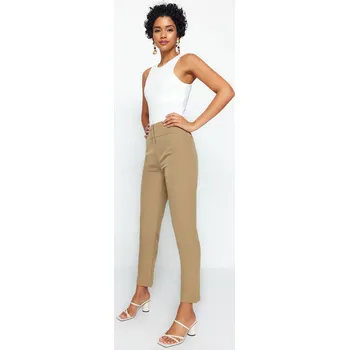 Dámské kalhoty Trendyol hnědé cigaretové skinny tkané kalhoty s prošíváním v pase Trendyol hnědá 2384937