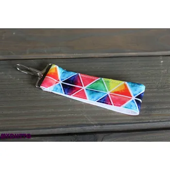 Klíčenka Mallonga - barevné trojúhelníky