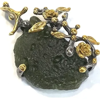 Přívěsek stříbrný přívěsek s vltavínem VKE33