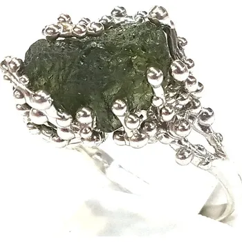 Prsten stříbrný prsten s vltavínem L185