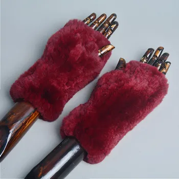 Rukavice Zimní dámské luxusní rukavice bez prstů z pravého "králíka" - jednobarevné Barva: Vínová