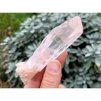 Přírodní kámen Křišťál krystal z Madagaskaru 82g