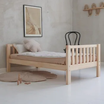 Dětská postýlka Dětská postel Basic Classic z masivu borovice - 90 x 180 cm / přírodní
