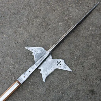 Replika zbraně Krutský Halapartna Alexander