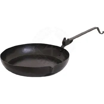 ULFBERTH® Železná pánev na ohniště se sklápěcím držadlem zv. Patera, 3. století